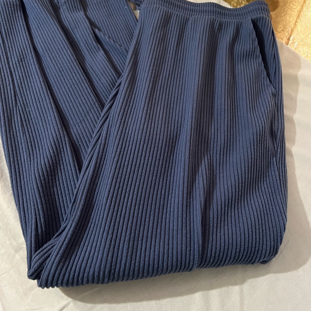 Navy Ribbed Pants - Picture 7 of 9